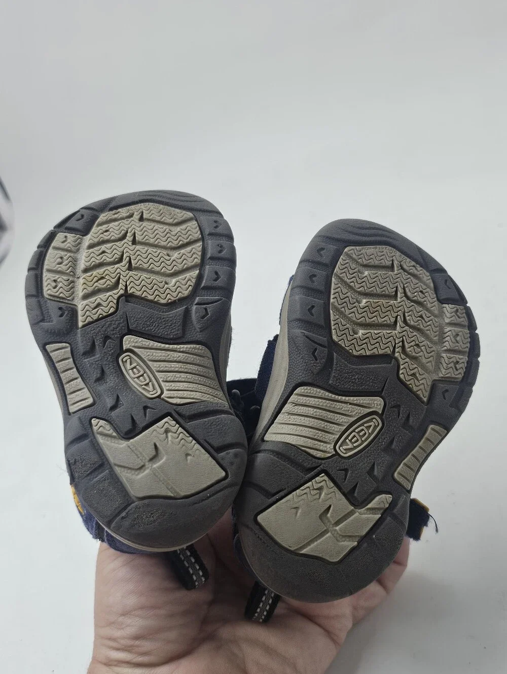 KEEN Newport H2 Toddler Navy Yellow Closed Toe Water Sandals Size 5T
